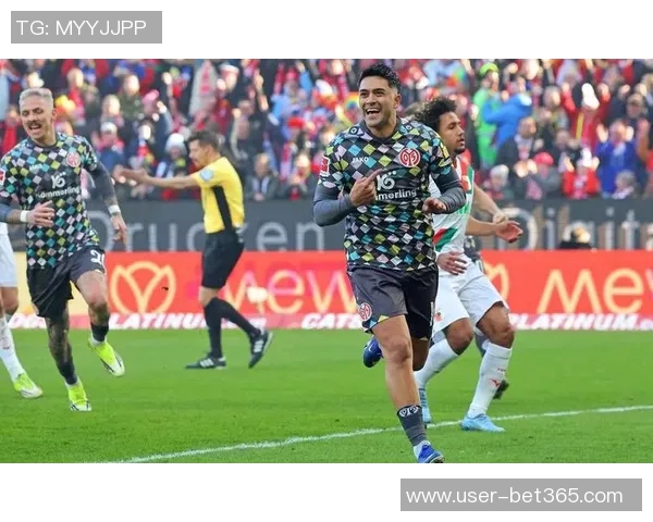 德天空报道美因茨中场阿米里今夏转会意向已有多队询问情况